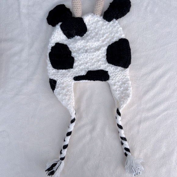 Cow & Smiley Face Hats | One Size | Preowned - Picture 2 of 8